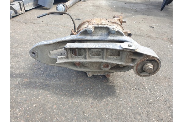 Puente diferencial trasero Mercedes-Benz W639 2.2 CDI 109 KM