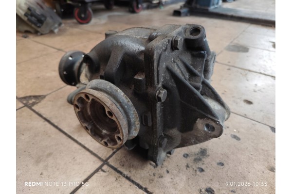 Differential rear bridge rear BMW X3 E83 3 0D 3 38 Catalog number of the part 7536572