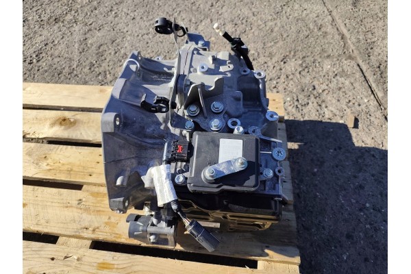 JEEP COMPASS II AUTOMATIC TRANSMISSION 1 3 HYBRID 68358270AB TF 72SD Catalog number of the part JEEP COMPASS II SKRZYNIA BIEGOW 