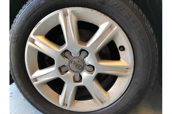 AUDI A3 SPORTBACK (8PA) 1.9 TDI Attraction