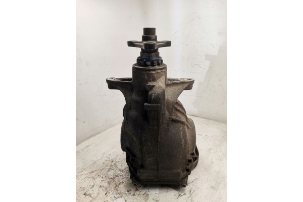 2018 BMW 7 G11 G12 Rear differential 8619107 Catalog number of the part 8619107