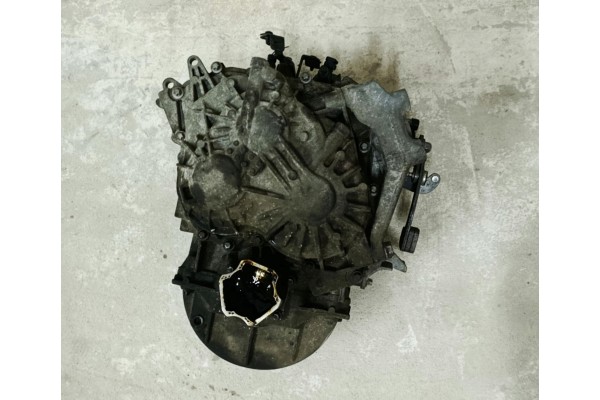 Gearbox Opel Astra J 4 IV GTC 55569879 A16ALET Catalog number of the part 55569879