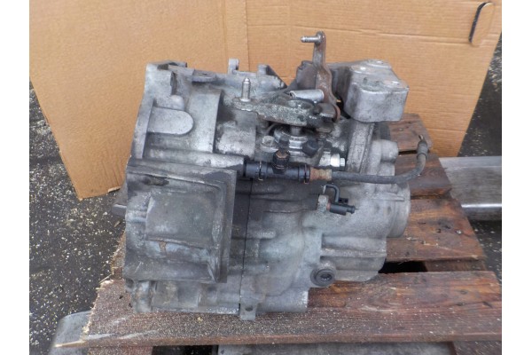 GEARBOX VOLKSWAGEN GOLF V 5 gear TOURAN 2 0 02Q301103C Part manufacturer Volkswagen OE