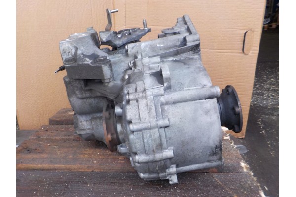 GEARBOX VOLKSWAGEN GOLF V 5 gear TOURAN 2 0 02Q301103C Transmission type manual