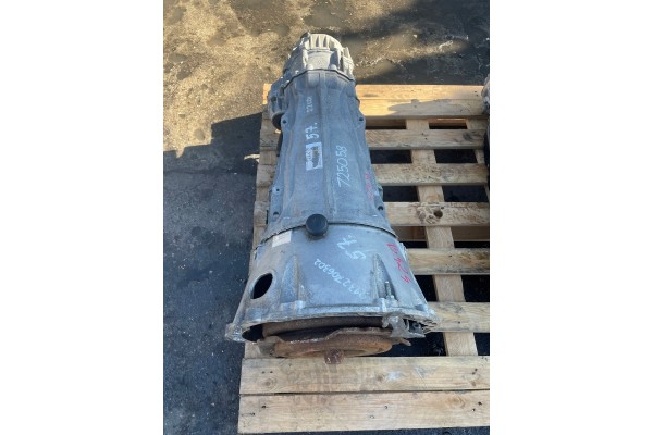 MERCEDES W213 W238 2 0 CDI 4MATIC 4X4 GEARBOX 2132706302 725058 Part manufacturer Mercedes Benz OE