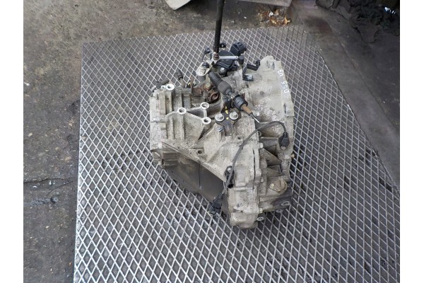 HYUNDAI I30 1 6 CRDI GEARBOX D95LU3 Transmission type automatic