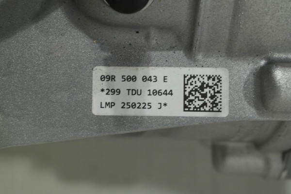 AUDI A5 B10 2 0 TDI BRIDGE REAR DYFER REAR 09R500043E Quality of parts according to GVO O original with manufacturer s logo OE