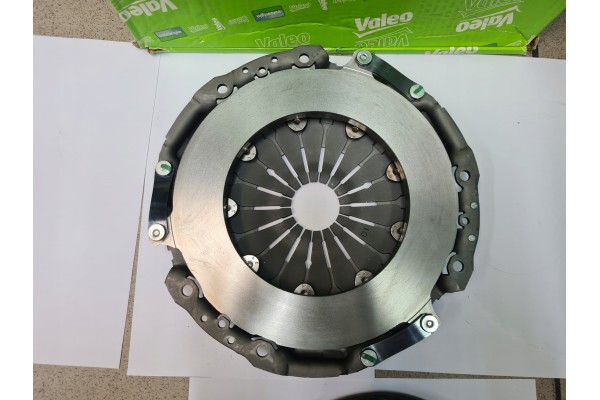 CLUTCH SET VALEO ALFA ROMEO 147 1 9 2001 2010 Part manufacturer Valeo