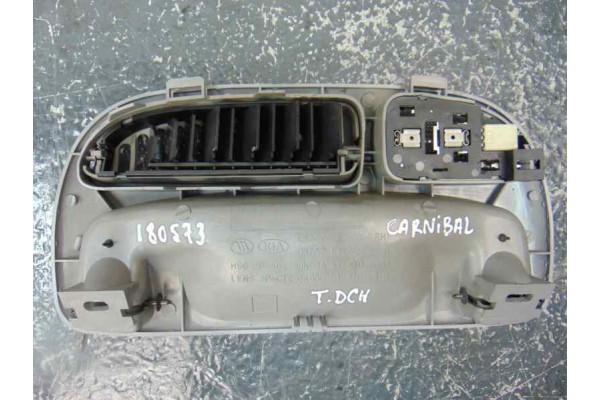 0K55251310 REJILLA AIREADORA KIA CARNIVAL II (FL)