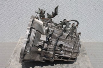 Caja de Cambios Manual 6 Velocidades 2WD Mitsubishi Eclipse Cross 1.5 