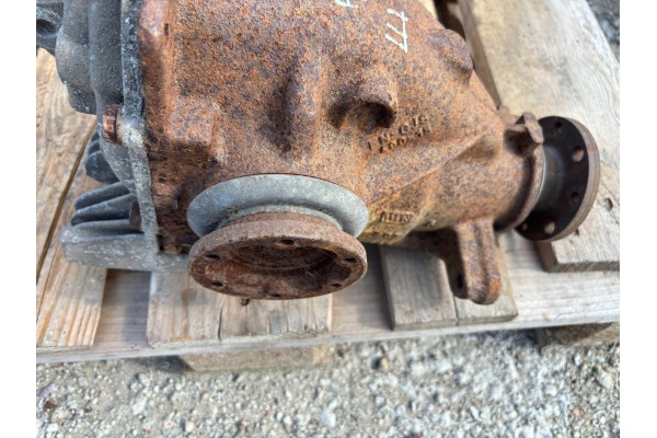 DIFFERENTIAL BRIDGE SO MANY DIFFERENTIALS BMW Z4 E85 7545564 3 38 FLANGES Part manufacturer BMW OE