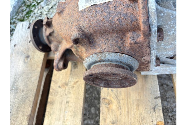 Puente diferencial trasero BMW Z4 E85 7545564 3.38 con bridas
