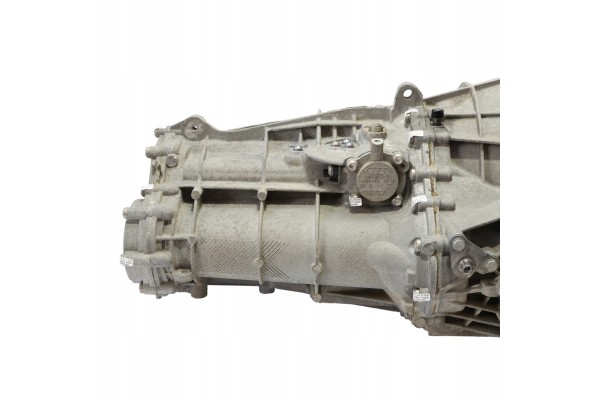 Audi A4 B8 2.0 TDI Caja de cambios manual PJH 0B1300028Q
