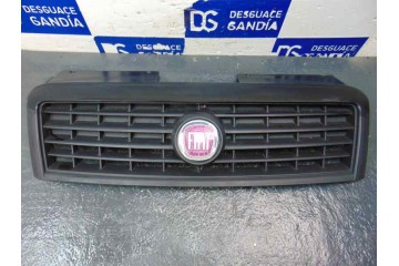 735395576 REJILLA DELANTERA FIAT I DOBLÒ CARGO 1.3 JTD SX Furgón 2009 735395576 180454 FIAT - 1