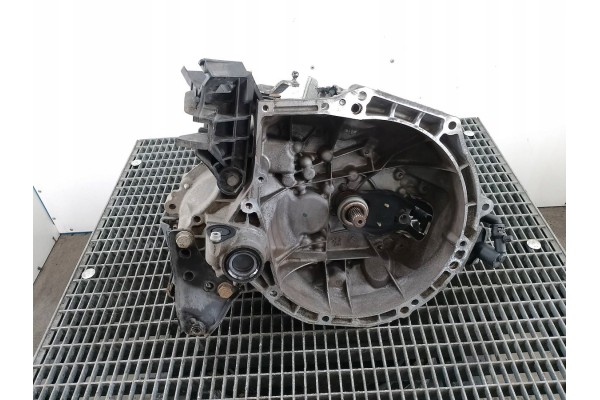 MANUAL TRANSMISSION PEUGEOT 301 20CR04 1 2 VTI