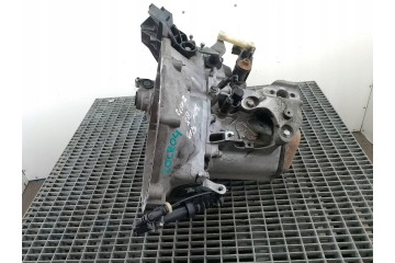 MANUAL TRANSMISSION PEUGEOT 301 20CR04 1 2 VTI Transmission type manual