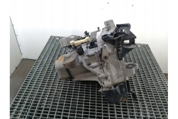 MANUAL TRANSMISSION PEUGEOT 301 20CR04 1 2 VTI Quality of parts according to GVO Q original with factory logo OEM OES