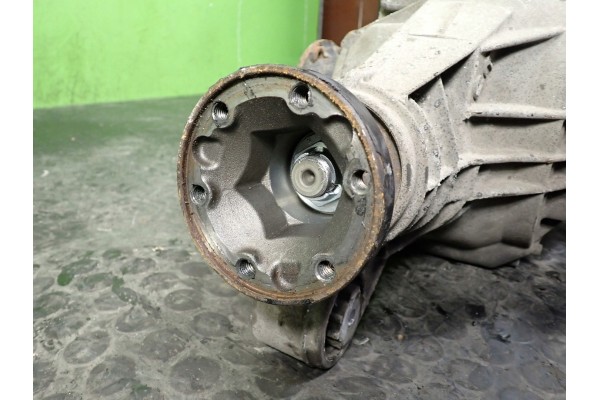 Rear differential VW TOUAREG I 7L AGT 5 0 TDI 06r 0AC525015G Part manufacturer Volkswagen OE