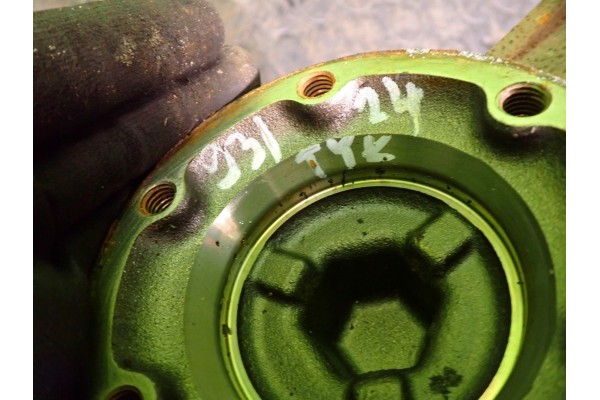 Rear differential VW TOUAREG I 7L AGT 5 0 TDI 06r 0AC525015G Quality of parts according to GVO O original with manufacturer s lo