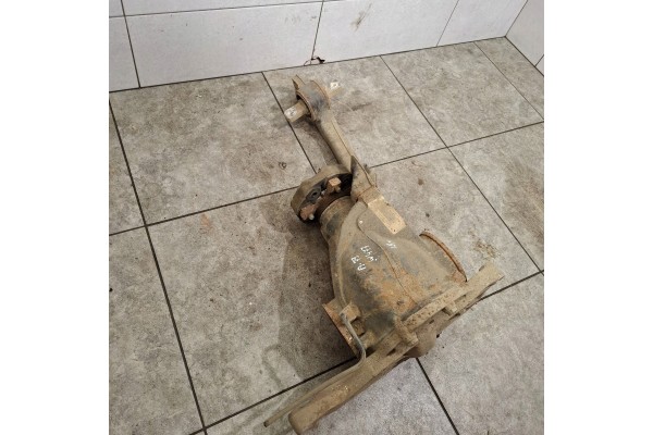 2018 Mercedes Benz Vito Viano W447 Rear differential A4473500914 Installation side rear