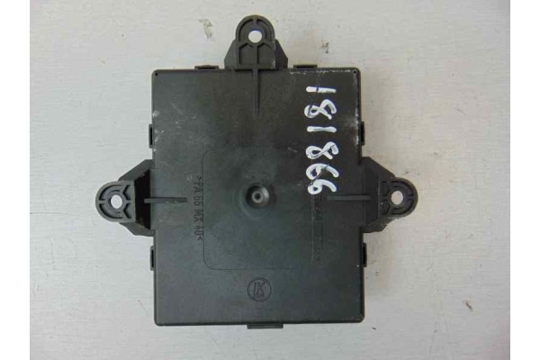 A1698203285 CENTRALITA CIERRE MERCEDES-BENZ CLASE A (BM 169)