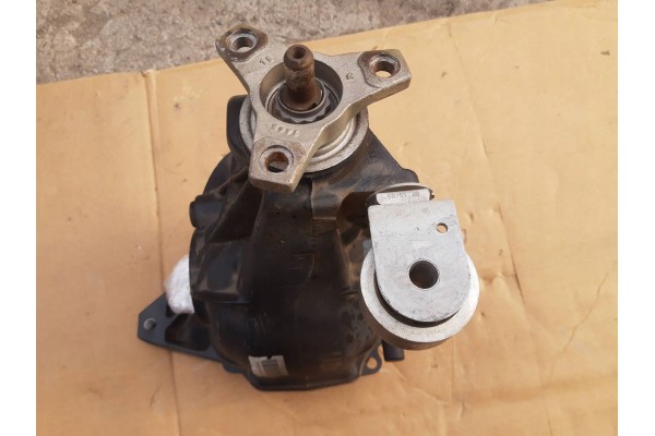 Puente diferencial trasero Mercedes C W204 A2043500614