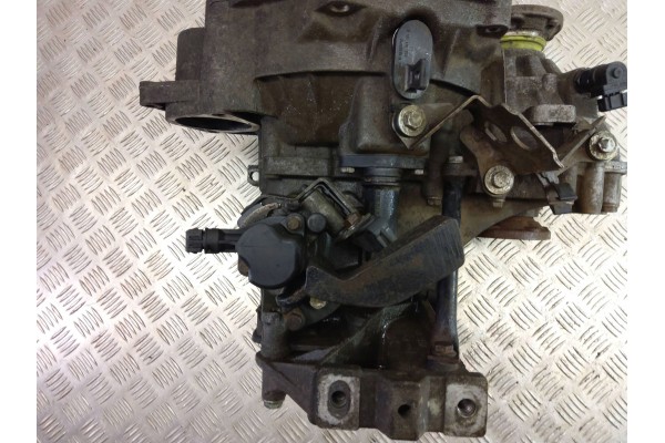 Caja de cambios manual 5 velocidades delantera para Audi A3 S3 8L 1999