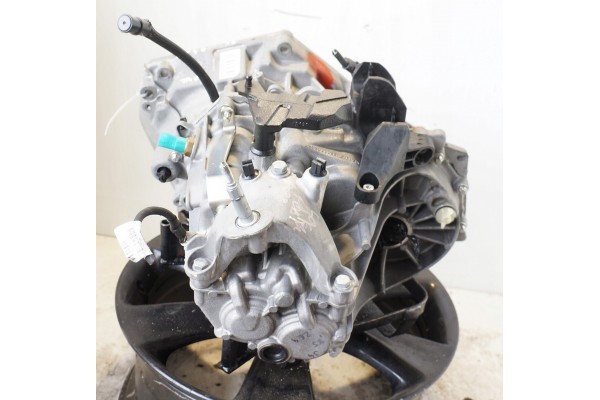 GEARBOX SANDWICHERO III 1 0 TCE JT4016 320103789R Part manufacturer Renault OE