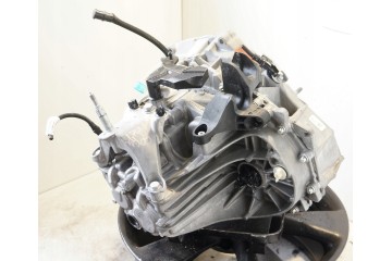 GEARBOX SANDWICHERO III 1 0 TCE JT4016 320103789R Transmission type manual