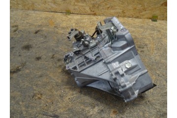 Gearbox 1 0 VTI 20TT06 Toyota Yaris III LIFT Part manufacturer Toyota OE