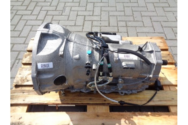 Ghibli Quattroporte SQ4 3 0 V6 gearbox