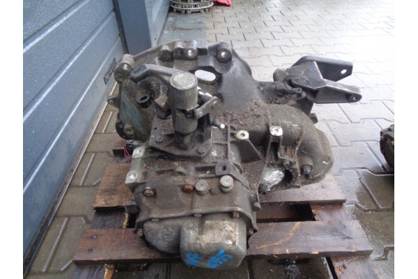 Opel Corsa 1 3 CDTI F17W355 transmission