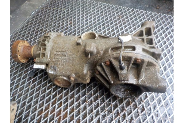 LAND ROVER FREELANDER 2 2 DIFFERENTIAL BRIDGE 6G9N 4N053 BL 6520112000 Engine type diesel