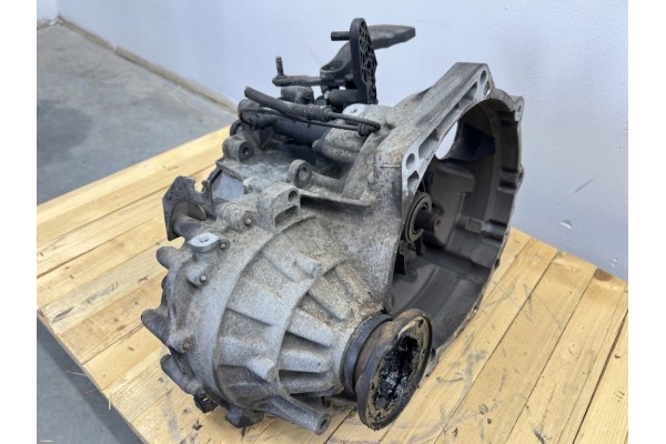VW GOLF VI SEAT SKODA 2 0 TDI MANUAL GEARBOX KQM Part manufacturer Volkswagen OE