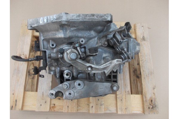 Transmission Opel Astra H Zafira B 1 9 CDTI M32