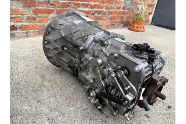 SPRINTER 906 06 GEARBOX 711680 A906260520000 Car type cargo vans