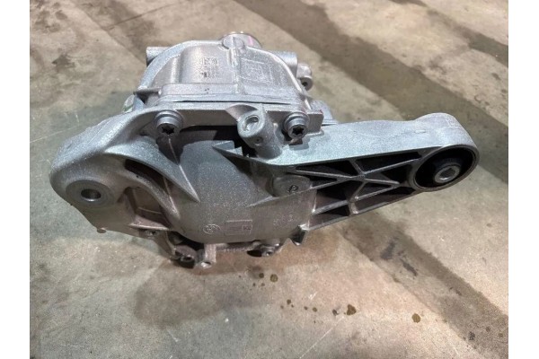 Rear reducer BMW 293 3 0L diesel 155kW 2025 Car type passenger cars
