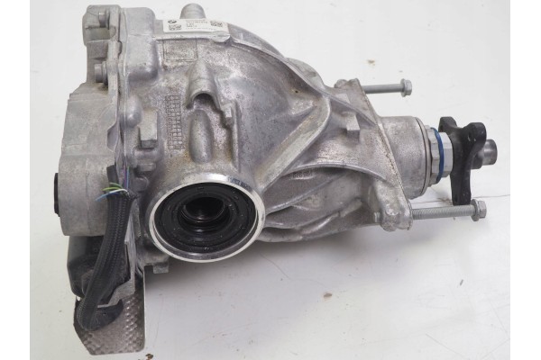 REAR BRIDGE DIFFERENTIAL BMW G14 G15 8695523 2 93 Catalog number of the part 8695523