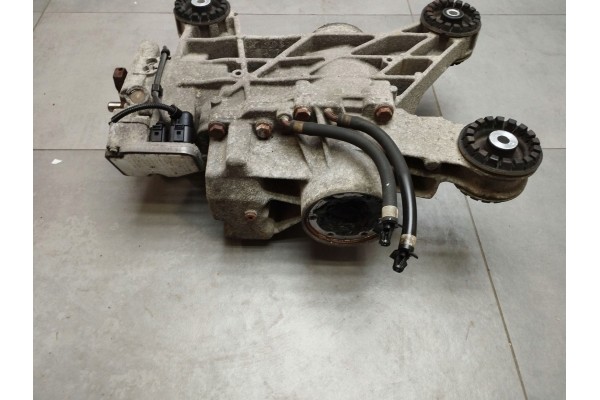 Volkswagen PASSAT B6 2007 2 0 TDI DIFFER REAR HALDEX 01Z525010C Installation side rear