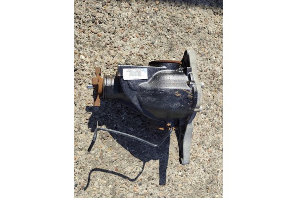 MERCEDES W447 REAR DIFFUSE A4473500914 Part manufacturer Mercedes Benz OE