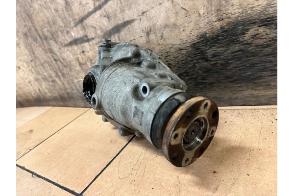Bridge dyfer front bmw x5 f15 2 0d 218km 7567345 3 38 Car type 4x4 SUV