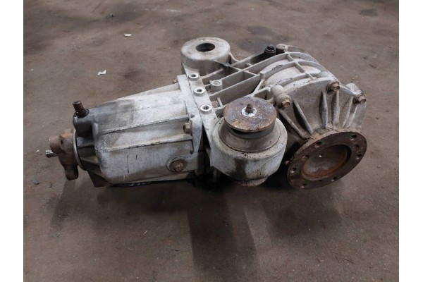 DIFFERENTIAL REAR BRIDGE CHRYSLER GRAND VOYAGER IV 3 3 V6 Part manufacturer Chrysler OE