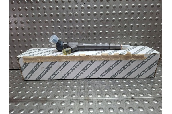 INJECTOR BOSCH 0445110418 504389548 FIAT DUCATO IVECO DAILY 2 3 MJET