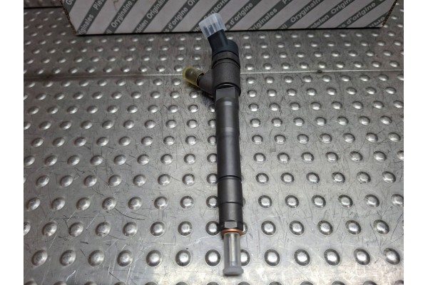 INJECTOR BOSCH 0445110418 504389548 FIAT DUCATO IVECO DAILY 2 3 MJET Part manufacturer Fiat OE