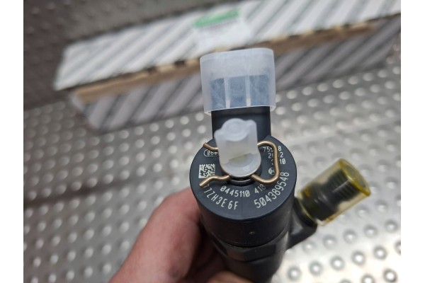 INJECTOR BOSCH 0445110418 504389548 FIAT DUCATO IVECO DAILY 2 3 MJET Car type passenger cars