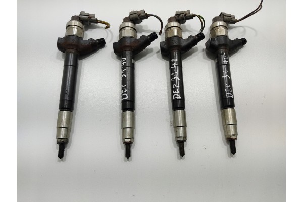 CITROEN FORD 2 2 INJECTOR Catalog number of the original 6C1Q 9K546 AC 6C1Q9K546AC 1980 J7 095000 5800 095000 5801 0950005800 09