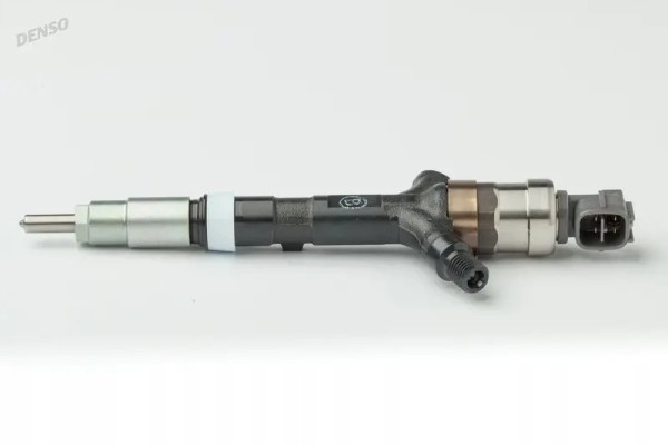 INJECTOR DCRI100640 DENSO TOYOTA COROLLA Part manufacturer Denso