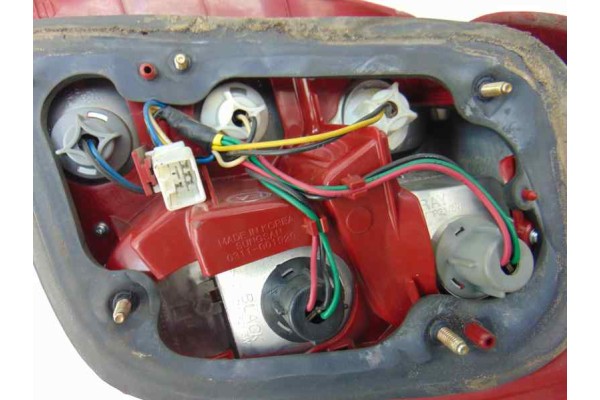  PILOTO TRASERO IZQUIERDO DAEWOO NUBIRA BERLINA CDX 2003 188112 DAEWOO - 2