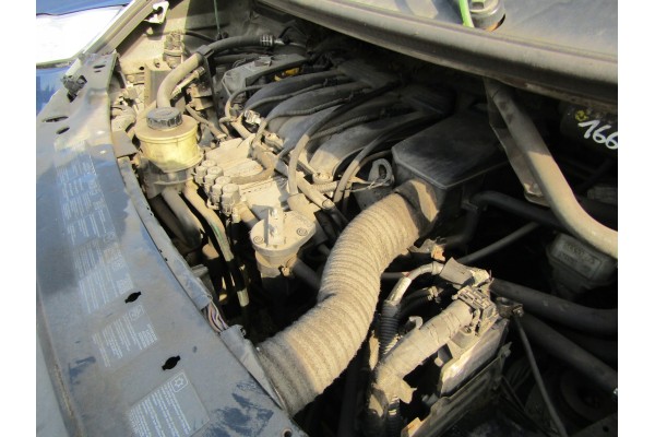 RENAULT ESPACE 3 III PETROL ENGINE COMPLETE 2 0 16V 139KM F4R 700 Part manufacturer Renault OE