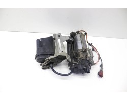 LAND ROVER RANGE ROVER SPORT L461 M8E23B484A SUSPENSION COMPRESSOR